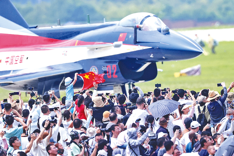 黄色骚文长春航空展迎来首个公众日